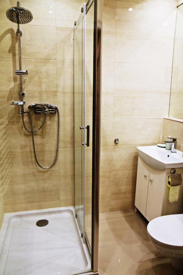 Wolnosci 21 Jelenia Gora Apartment Ngoại thất bức ảnh